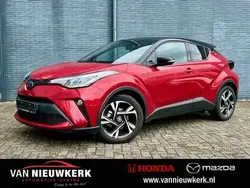 Rood Gebruikt 2023 Toyota C-HR SUV | € 31.450 (Eerlijke prijs)