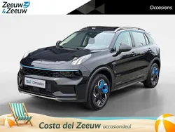 Donker zwart Gebruikt 2021 Lynk & Co 01 SUV | € 22.335 (Eerlijke prijs)