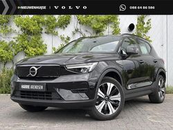 Zwart Gebruikt 2023 Volvo XC40 Core SUV | € 29.899