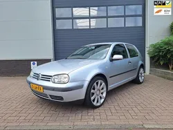Grijs Gebruikt 2003 VW Golf IV Hatchback | € 3.450 (Iets duurder)