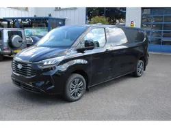 Zwart Nieuw 2024 Ford Transit Custom Limited Van | € 38.950 (Eerlijke prijs)