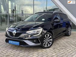 Zwart Gebruikt 2020 Renault Mégane IV R.S. Stationwagen | € 17.950 (Eerlijke prijs)