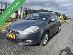 Blauw Gebruikt 2007 Fiat Bravo Hatchback | € 1.495 (Goede deal)