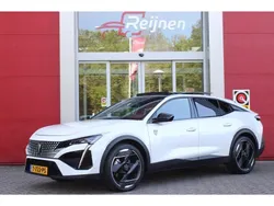 Wit Gebruikt 2023 Peugeot 408 GTi Sedan | € 39.995 (Duur)