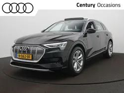 Zwart Gebruikt 2019 Audi e-tron Basis SUV | € 25.900 (Goede deal)