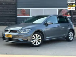 Grijs, metallic lak Gebruikt 2018 VW Golf VII Comfortline Hatchback | € 9.995 (Goede deal)