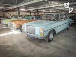 Blauw Gebruikt 1971 Mercedes 230 Sedan | € 16.950