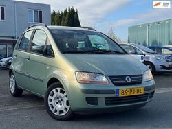 Groen Gebruikt 2004 Fiat Idea Dynamic MPV | € 1.200 (Goede deal)