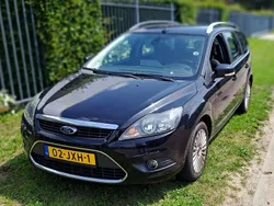 Zwart Gebruikt 2009 Ford Focus Limited Stationwagen | € 1.799 (Goede deal)