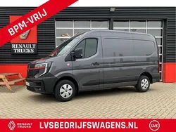 Grijs Nieuw 2024 Renault Master Van | € 36.490 (Eerlijke prijs)