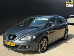 Grijs Gebruikt 2008 Seat Leon Hatchback | € 3.250 (Eerlijke prijs)