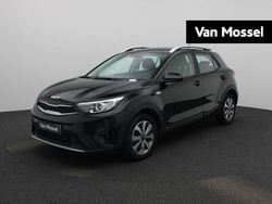 Zwart Gebruikt 2022 Kia Stonic SUV | € 17.900 (Eerlijke prijs)