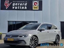 Grijs Gebruikt 2021 VW Golf VIII Style Stationwagen | € 22.440 (Iets duurder)