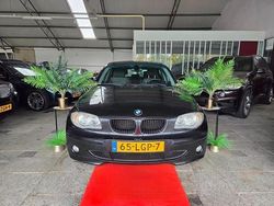 Zwart Gebruikt 2006 BMW 120 Executive Hatchback | € 2.222 (Iets duurder)