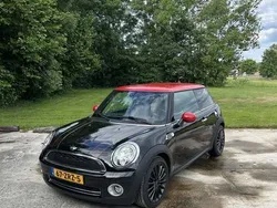 Zwart Gebruikt 2009 Mini ONE Hatchback | € 4.700 (Eerlijke prijs)