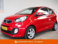 Rood Gebruikt 2012 Kia Picanto Comfort Hatchback | € 5.245 (Eerlijke prijs)