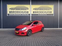 Rood Gebruikt 2010 Opel Corsa Color Edition Hatchback | € 2.850 (Super prijs)