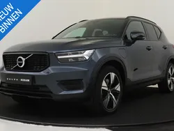 Blauw Gebruikt 2022 Volvo XC40 R-Design SUV | € 37.890 (Eerlijke prijs)