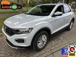 Wit Gebruikt 2020 VW T-Roc Business SUV | € 23.445 (Goede deal)