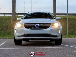 Wit Gebruikt 2014 Volvo XC60 SUV | € 20.000 (Goede deal)