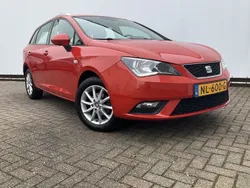 Rood Gebruikt 2017 Seat Ibiza ST CONNECT Stationwagen | € 9.900