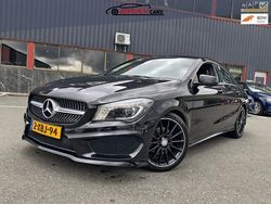 Zwart, metallic lak Gebruikt 2014 Mercedes CLA180 Ambition Sedan | € 14.499 (Duur)