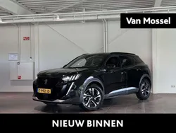 Zwart Gebruikt 2023 Peugeot e-2008 GTi SUV | € 21.940 (Goede deal)