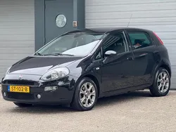 Zwart Gebruikt 2018 Fiat Punto Evo Hatchback | € 5.900 (Eerlijke prijs)