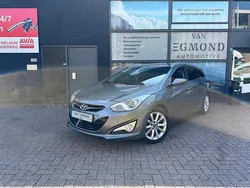 Grijs, metallic lak Gebruikt 2013 Hyundai i40 Stationwagen | € 7.950 (Goede deal)