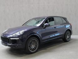 Paars Gebruikt 2017 Porsche Cayenne SUV | € 21.500
