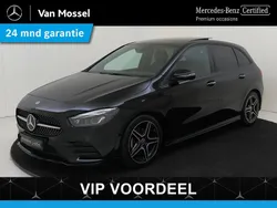 Zwart Gebruikt 2022 Mercedes B180 Business MPV | € 32.945 (Duur)