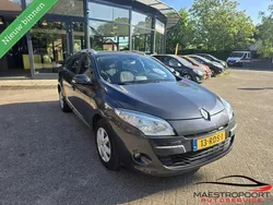 Grijs Gebruikt 2011 Renault Mégane GrandTour Expression Stationwagen | € 2.700 (Goede deal)