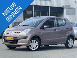 Bruin Gebruikt 2010 Nissan Pixo Visia Hatchback | € 2.150 (Super prijs)