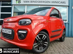 Rood Nieuw 2025 Ligier Dué First Hatchback | € 15.995