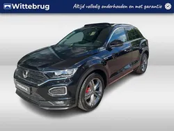 Zwart Gebruikt 2021 VW T-Roc R-line SUV | € 31.950 (Iets duurder)