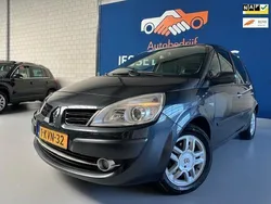 Grijs, metallic lak Gebruikt 2008 Renault Scénic II Basis MPV | € 2.950 (Duur)