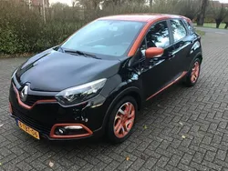 Zwart, metallic lak Gebruikt 2014 Renault Captur Dynamique SUV | € 7.900 (Eerlijke prijs)