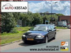 Blauw, metallic lak Gebruikt 2005 Volvo V70 You! Stationwagen | € 6.950