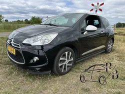Zwart Gebruikt 2012 Citroën DS3 Chic Hatchback | € 2.499 (Super prijs)