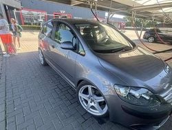 Gebruikt 2005 VW Golf Plus Cross Comfortline MPV | € 3.000 (Iets duurder)