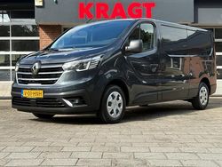 Grijs Gebruikt 2024 Renault Trafic MPV | € 25.950 (Goede deal)