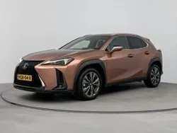 Sonic copper metallic (bruin metallic) Gebruikt 2024 Lexus UX 300e Sport Design Packet SUV | € 51.945