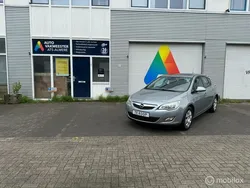 Grijs Gebruikt 2011 Opel Astra Cosmo Hatchback | € 1.950 (Goede deal)