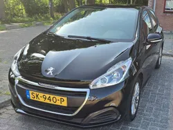 Zwart Gebruikt 2018 Peugeot 208 Active Hatchback | € 6.900 (Goede deal)