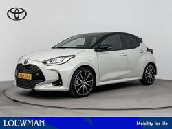 Grijs Gebruikt 2023 Toyota Yaris Hybrid Sport Hatchback | € 28.645