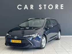 Blauw, metallic lak Gebruikt 2021 Toyota Corolla Business Edition Stationwagen | € 19.745 (Goede deal)