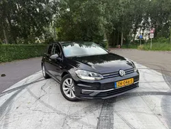 Zwart Gebruikt 2019 VW Golf VII Hatchback | € 15.500 (Eerlijke prijs)