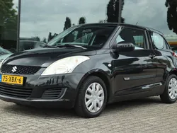 Zwart Gebruikt 2012 Suzuki Swift Comfort Hatchback | € 6.200 (Eerlijke prijs)