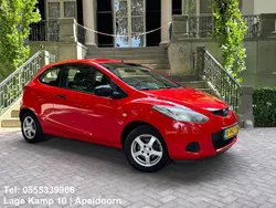 Rood Gebruikt 2009 Mazda 2 Hatchback | € 2.645 (Eerlijke prijs)