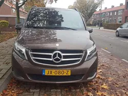 Bruin Gebruikt 2016 Mercedes V250 MPV | € 32.000